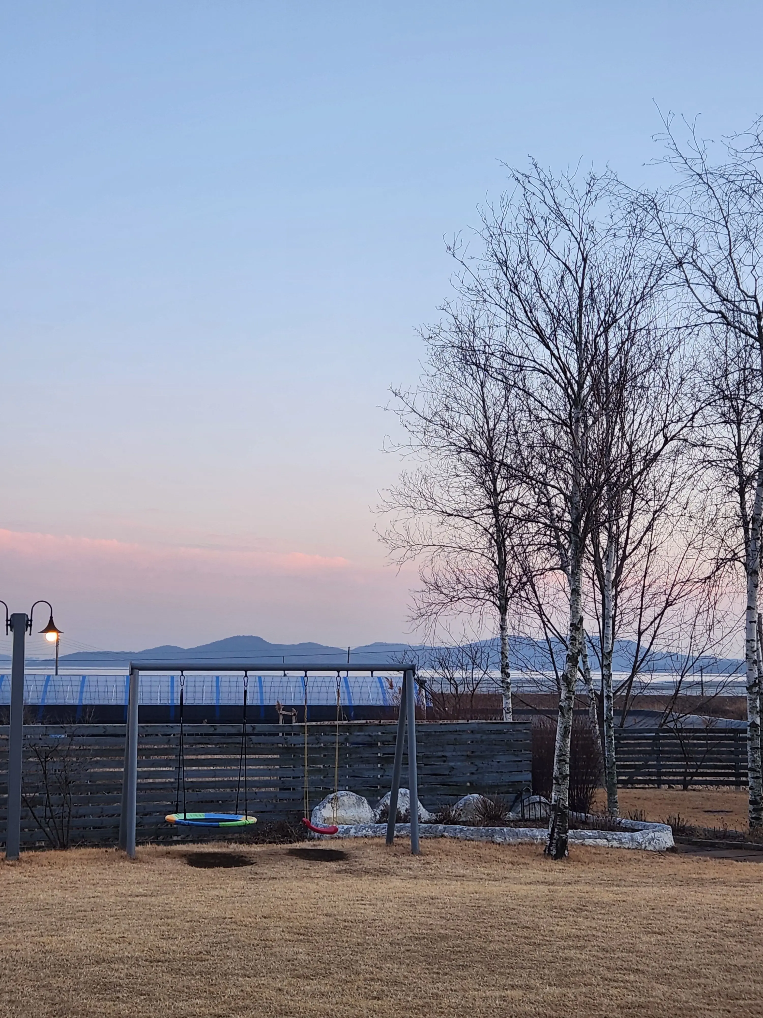 PineappleY의 귀여운 초딩과 중딩에 알콩달콩 연애