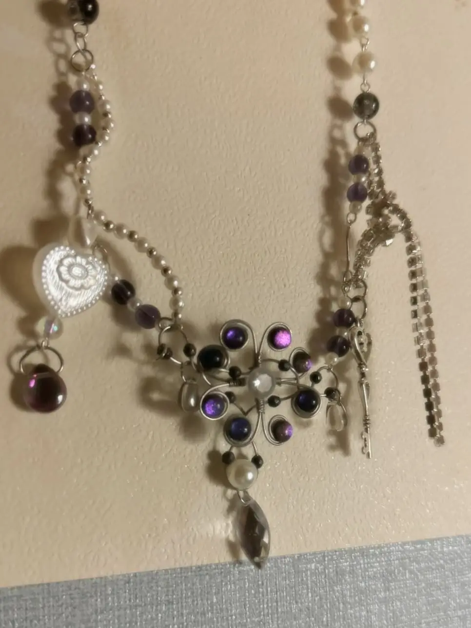 LiveBarn5189의 황녀에게 훔친 것을 걸렸다