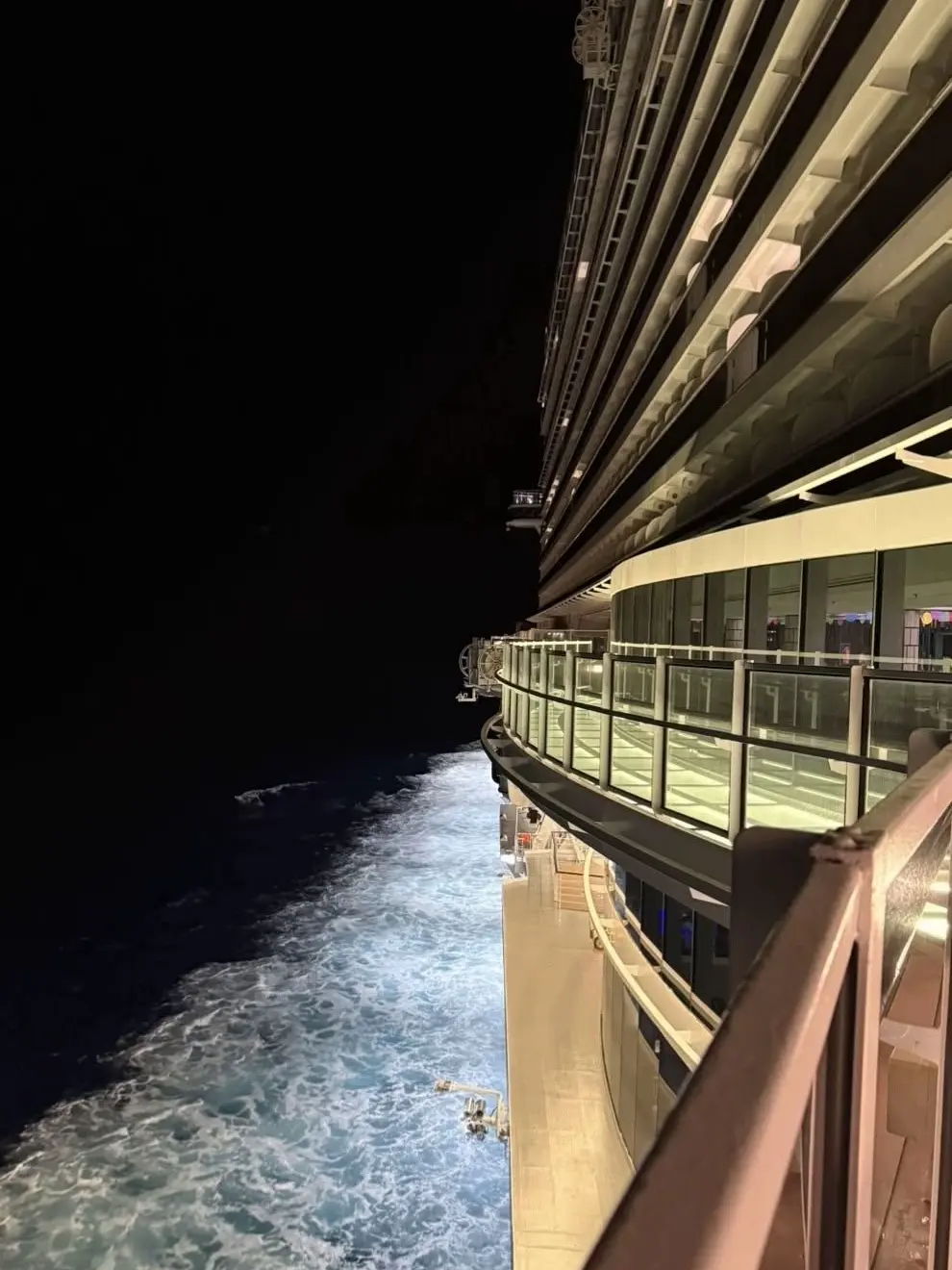 uudontknowme의 𝐂𝐫𝐮𝐢𝐬𝐞 𝐬𝐡𝐢𝐩 !! 🛳️
