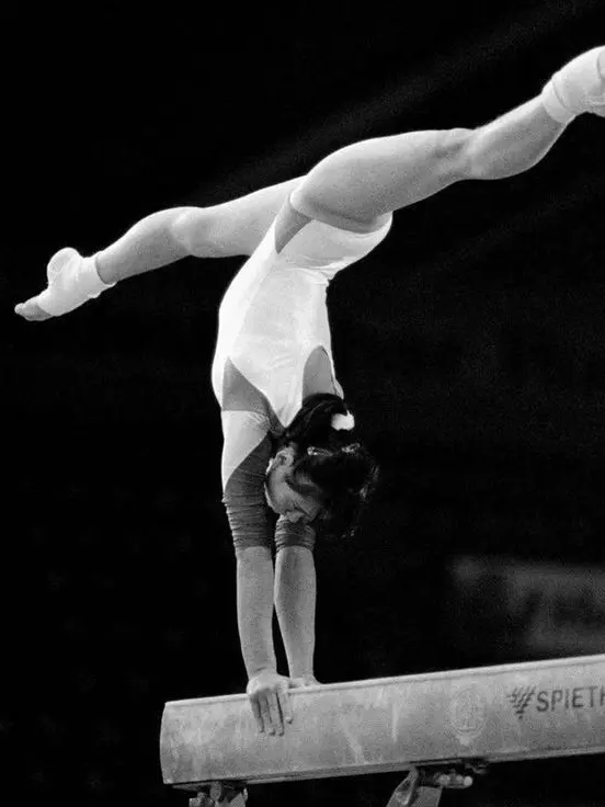 sumthin의 🤸 || Gymnast