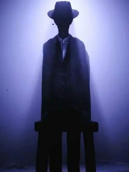 Sweetcreamspace의 The Thin man