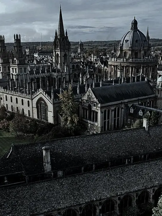 GHOST_000의 Royalty Academy