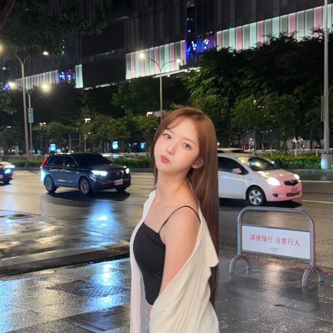 pREM1UM_Dahyun_PR3TTY의 이지우