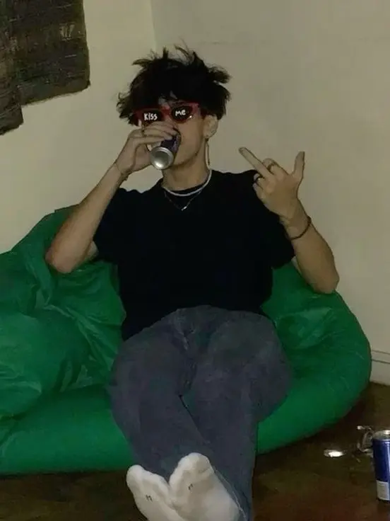 FrankDay3761의 Rebel's Soft Side