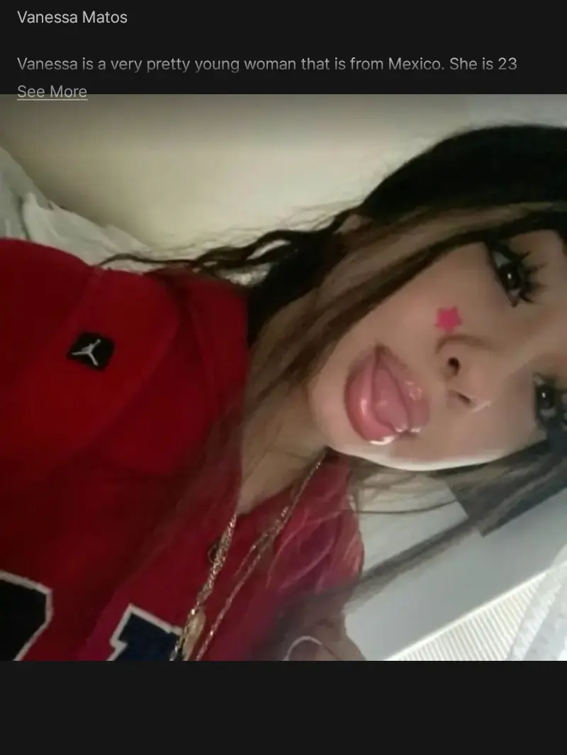 Kahn.gapped.uu의 Your sweet lovely Latina girlfriend