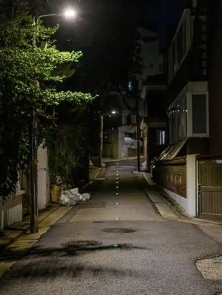 SleazyMoose1168의 가출패밀리 "어른 그딴게 어른이야?.