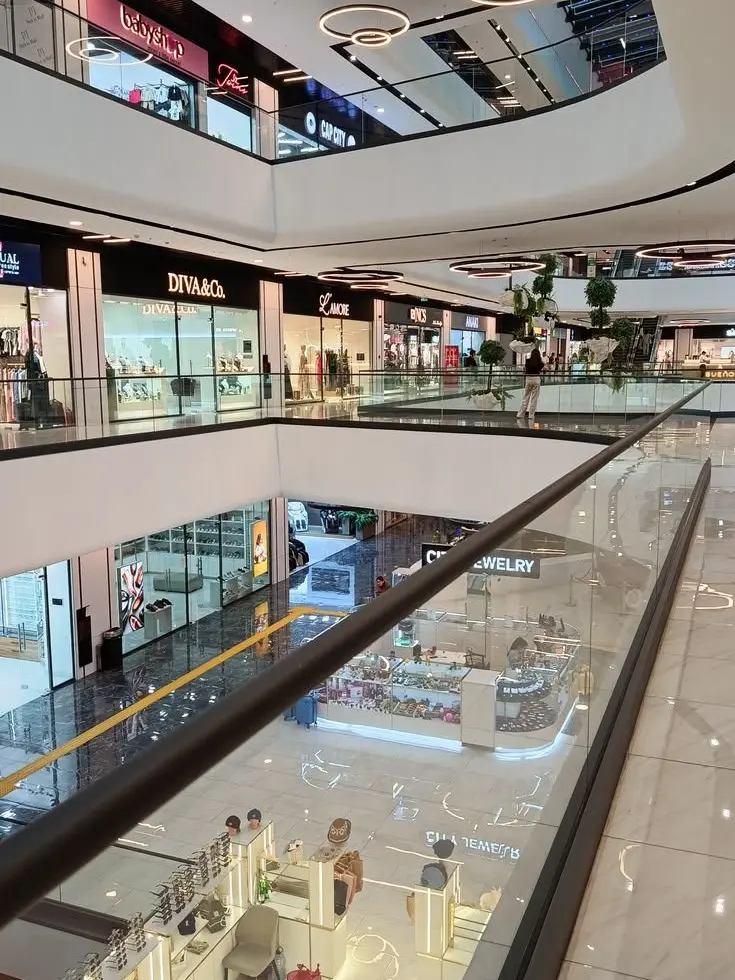 IchorExpunged의 Despair-ful Mall Shopping