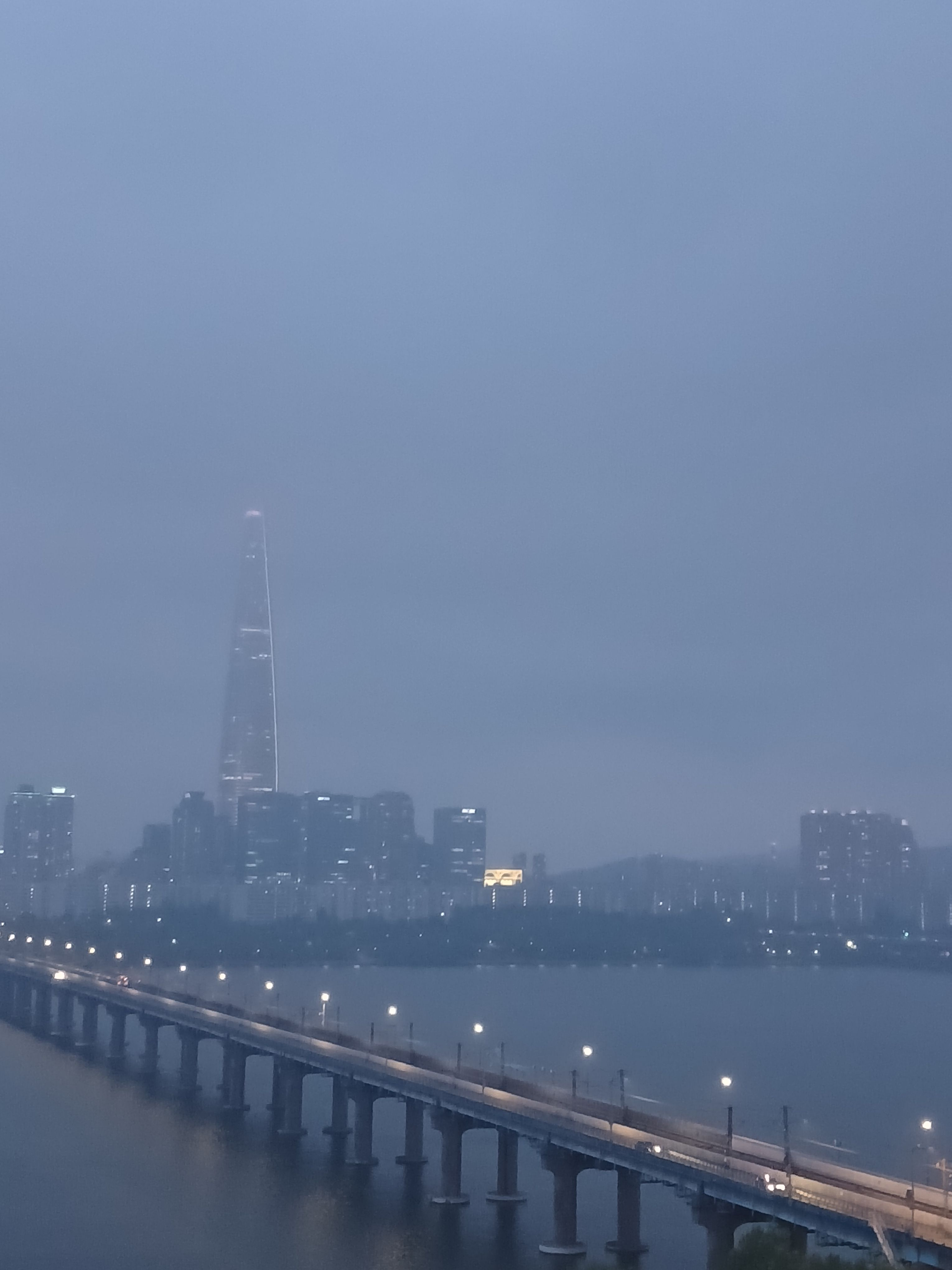 어?.. 대표 이미지