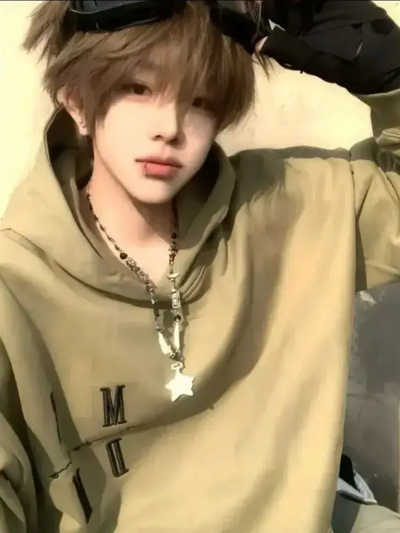 AstuteSheaf0042의 일진 남녀무리 🚬