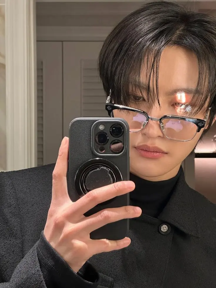 YellowStew5294의 Seonghwa - Through the Rain