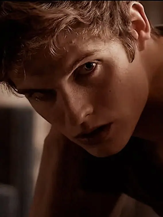 ghastlybellflower의 Isaac Lahey
