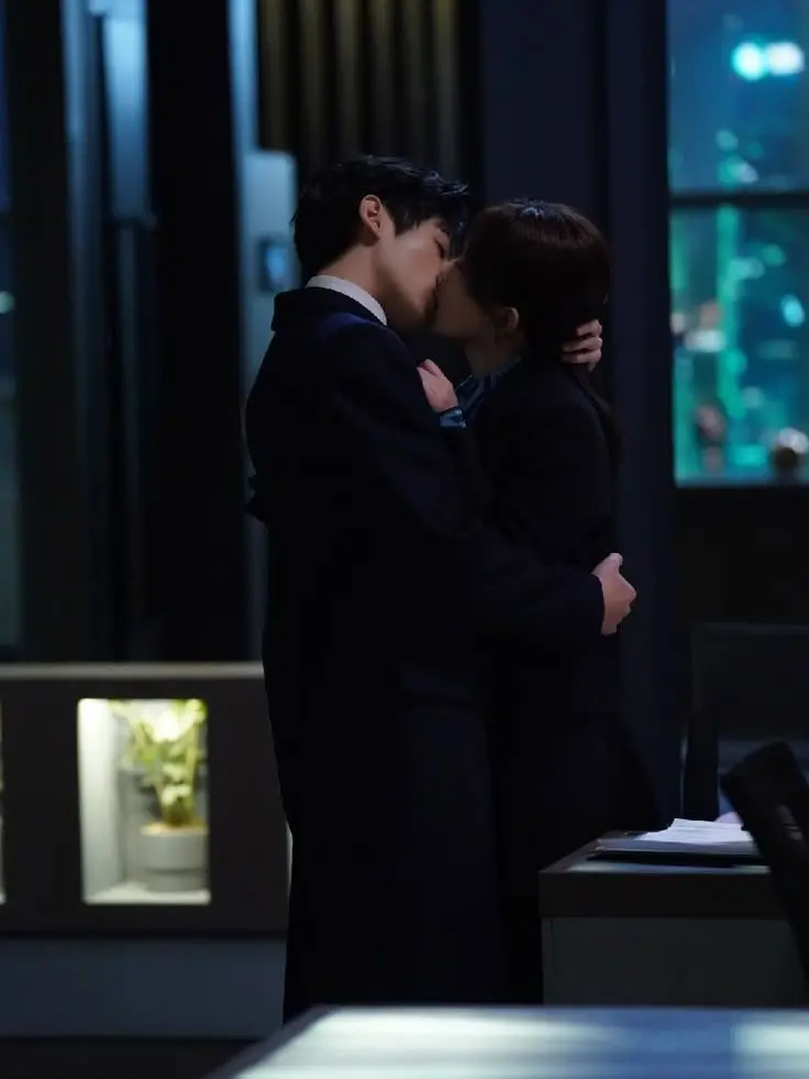 MustyTrain0336의 Blood on His Collar