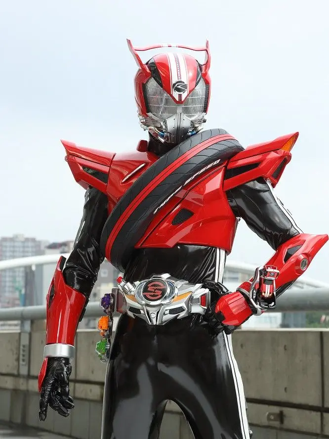 VividMud1635의 仮面ライダーの３人から監禁される！？