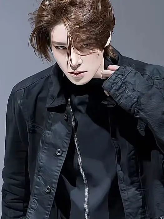 LankyTart9268의 Vampire Prince Jake