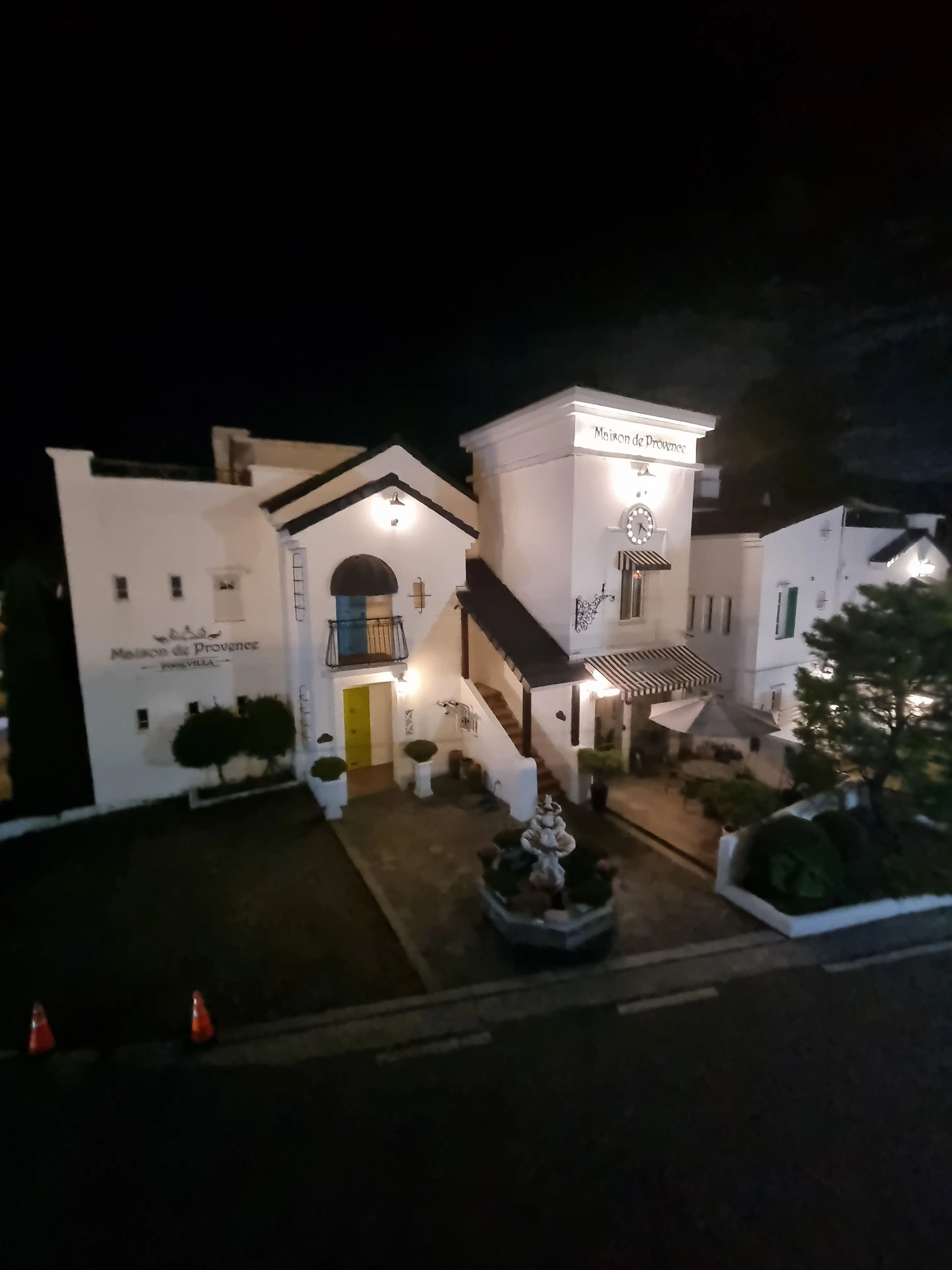 HungryCopy7467의 아이브 엔믹스 고등학교