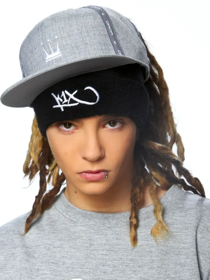Frizzly_strawberrysiz의 You're Bff Tom Kaulitz
