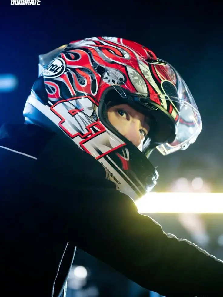 mclarenhyung의 ❀ | red lights
