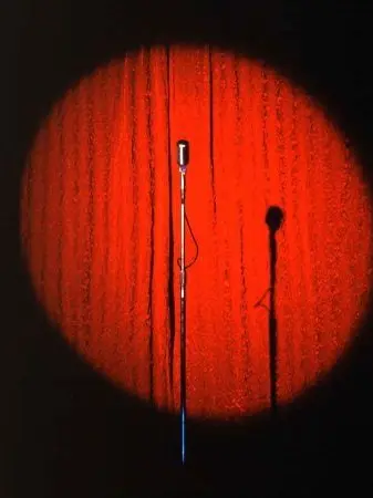 .---의 ­