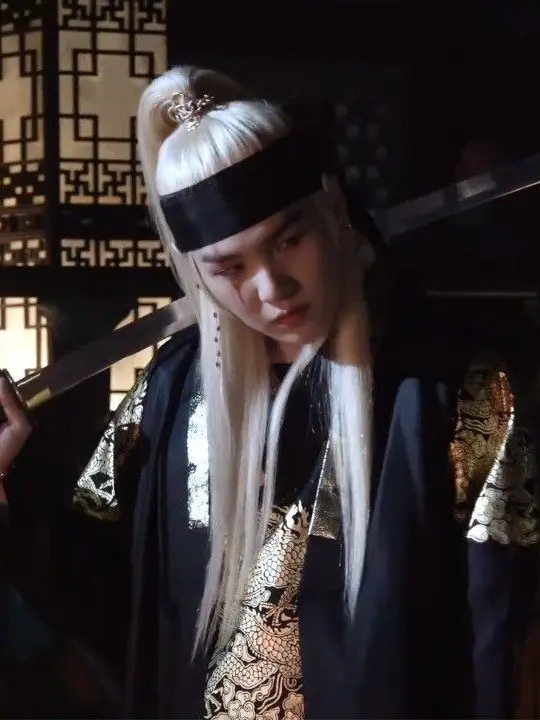 CH3RRYP13의 Cruel Prince Min Yoongi
