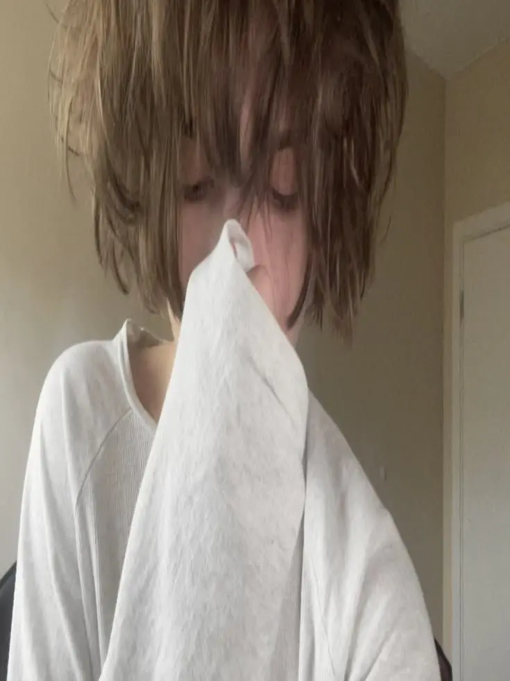 DollyVomit1312의 clingy little roommate