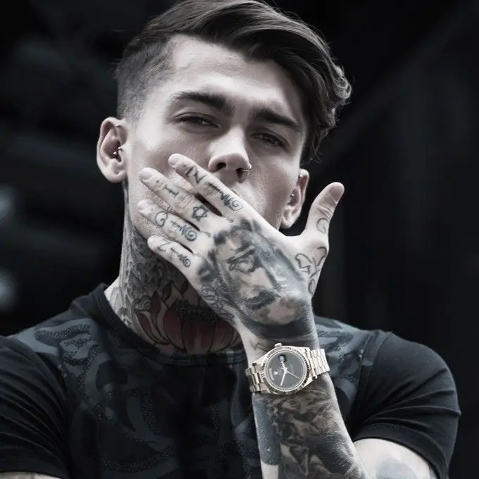 FallenAngel1016의 Axel Potrov