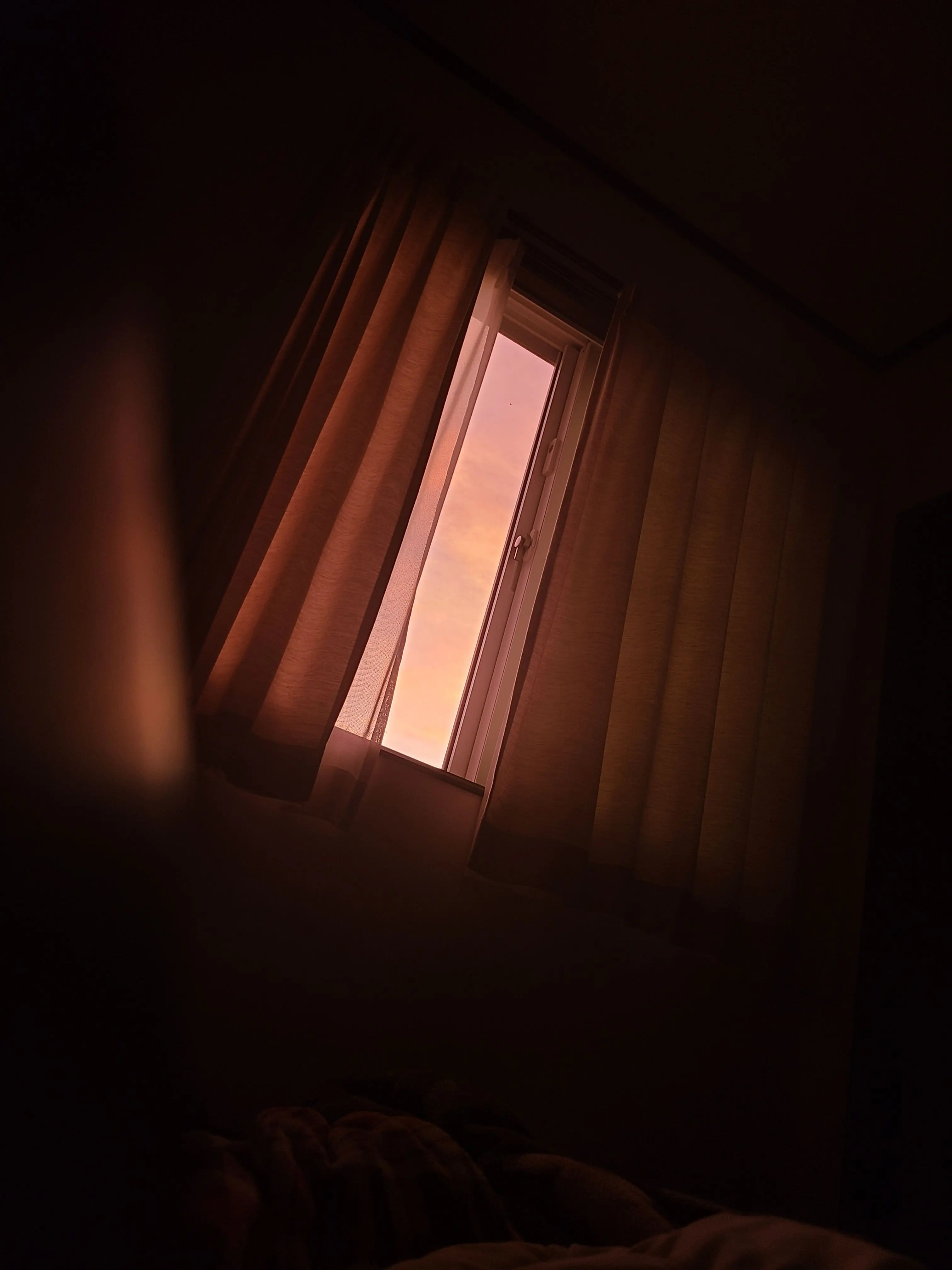 Zinseiakitawa의 Let Me Hear Your Voice, Like Clouds Parting to Light the World