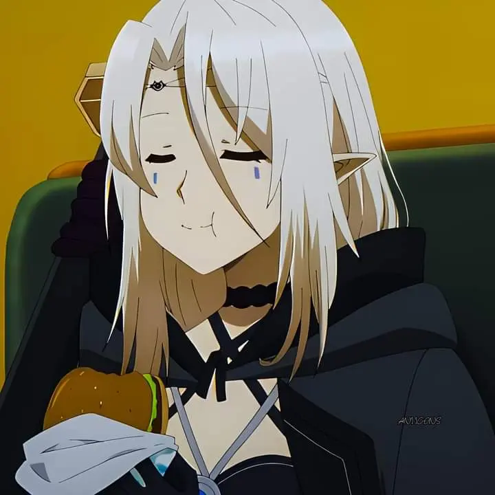 Kirra의 수상할 정도로 햄버거를 좋아하는 검성