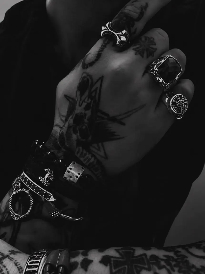PetiteLoss4659의 Police
