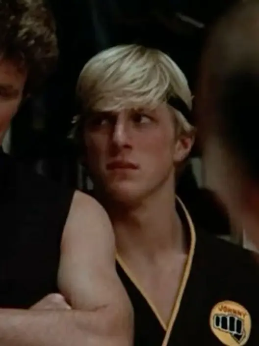 Racc00nology의 Johnny Lawrence
