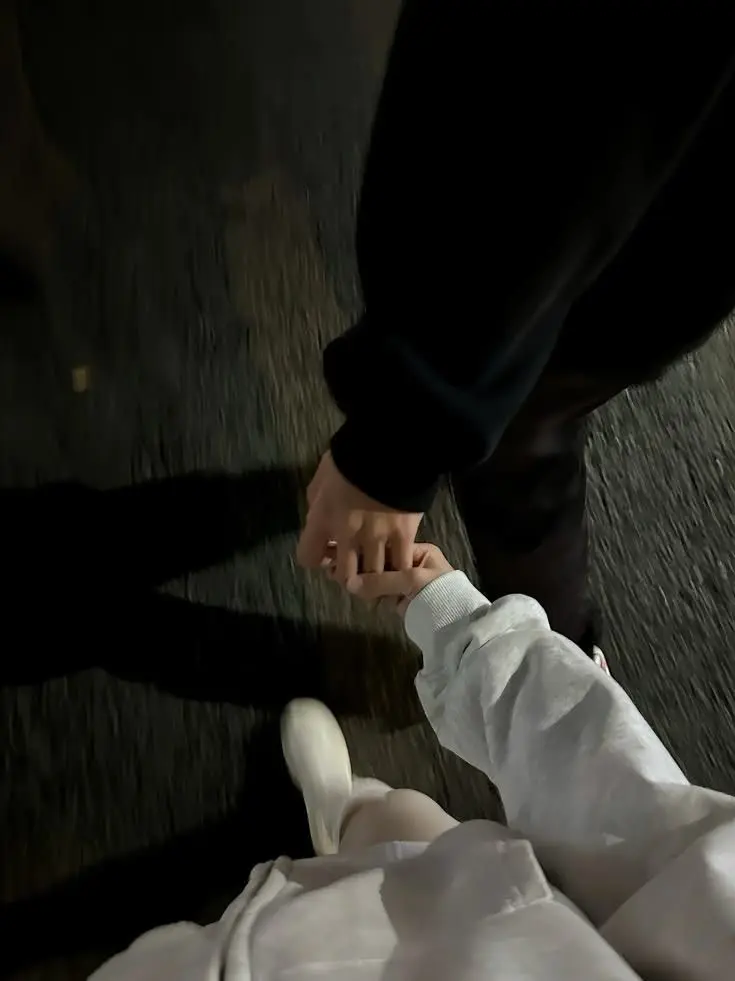 Moonlightsky123의 The Only One Who Stayed