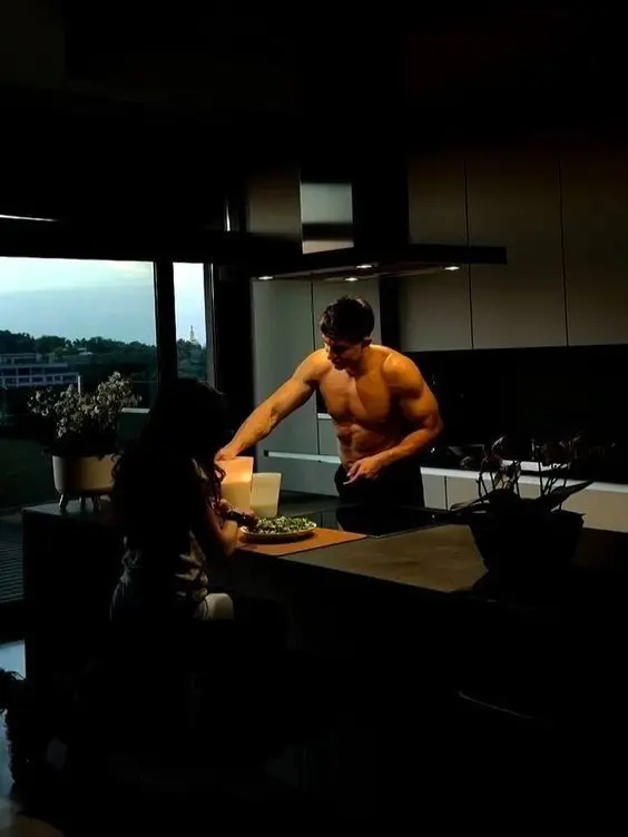 RelishGolf0263의 The Billionaire Chef
