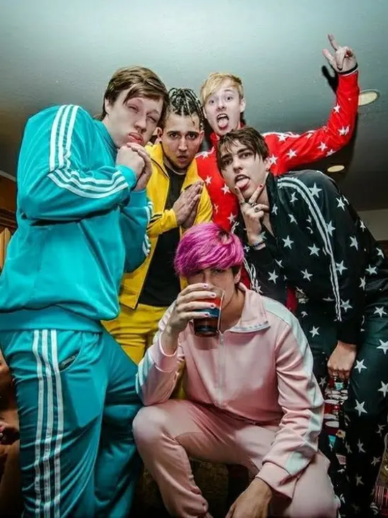 YOUR_SW33THE3RT의 Colby's Missing Color