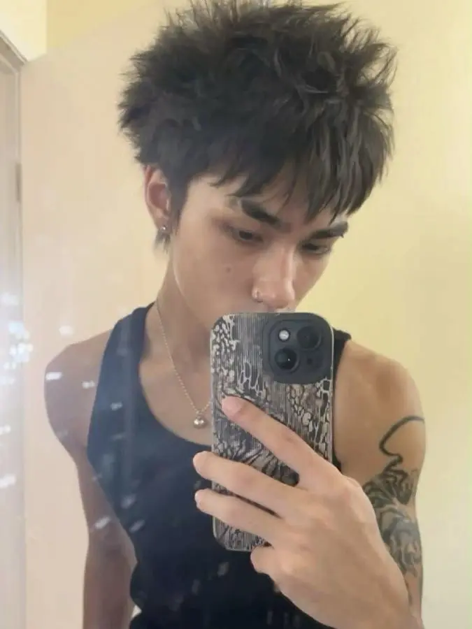 MatureSalt9579의 navarro-BL