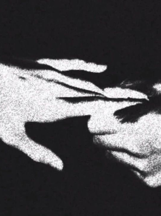 유통기한 - luvxxx. 2056 대표 이미지