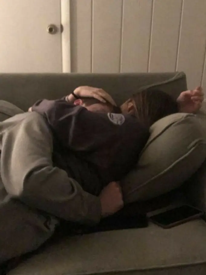 EchofYou의 Always Your Favorite Cuddle Buddy