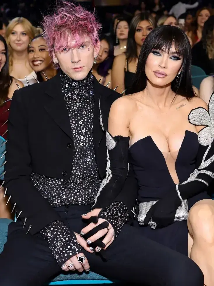 K_E_Y의 Megan Fox and MGK