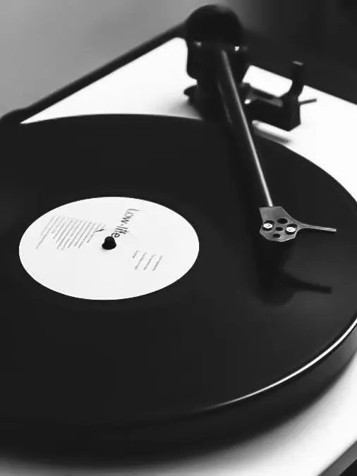 MoistGirl4340의 선배들이 나한테 관심을 가진다..?