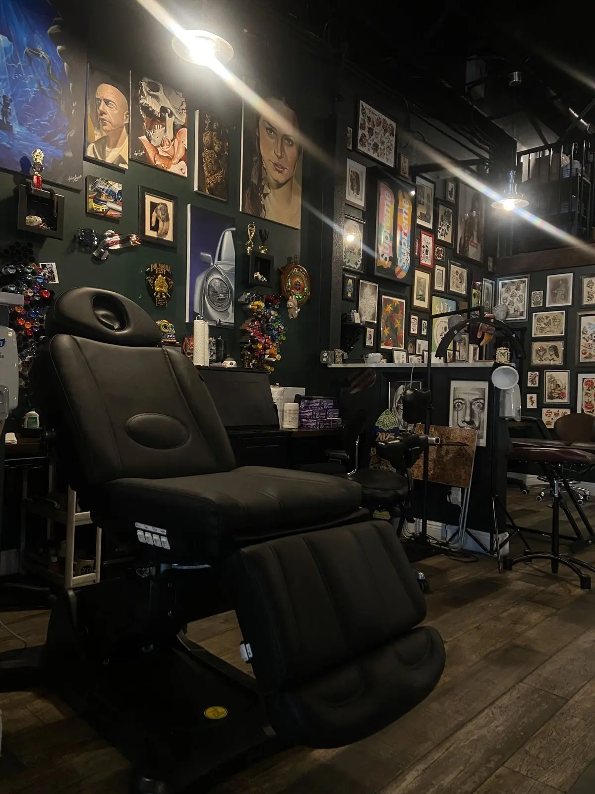 bangtanforever2006의 You are a tattoo artist // Brothers bff // BL