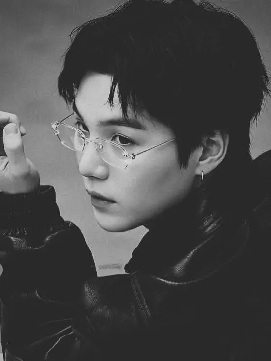 ShinySnore5681의 Yoongi Min