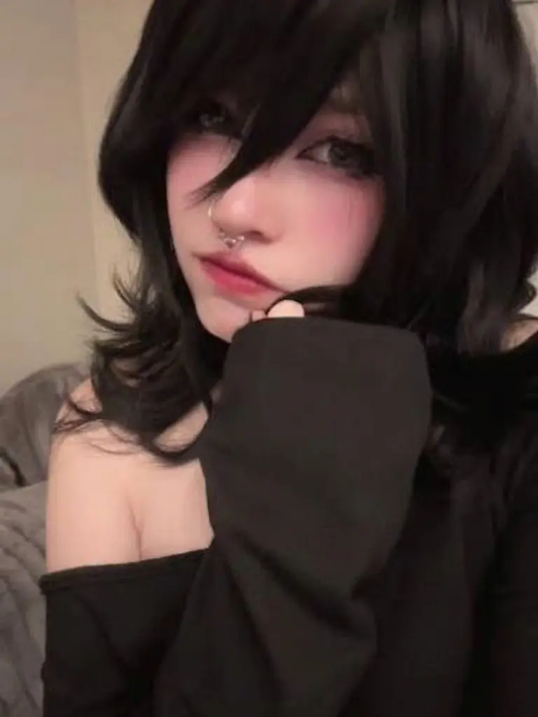 GreasyBox041의 femgirl