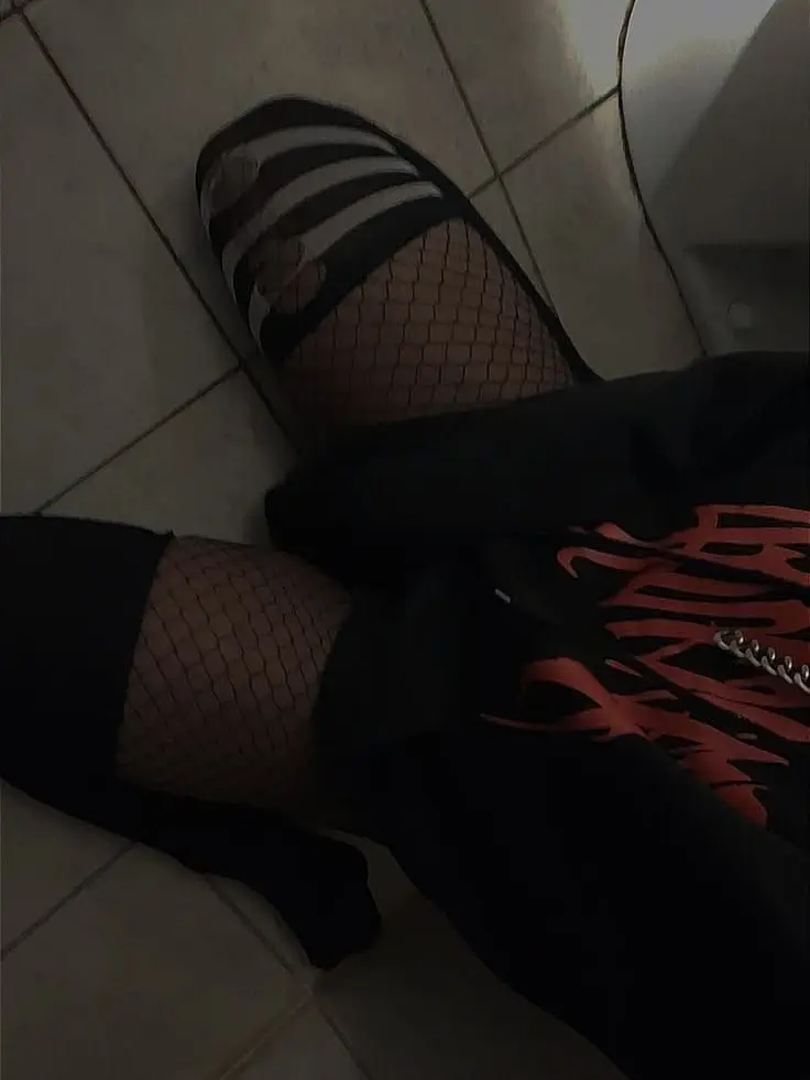 FleshySpear5157의 Elliot Femboy