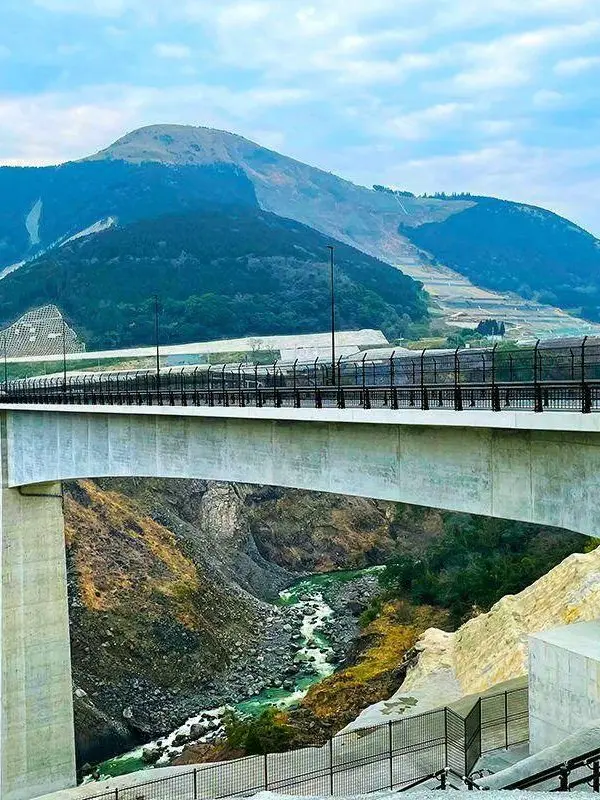 Mechamuzui2525의 阿蘇大橋