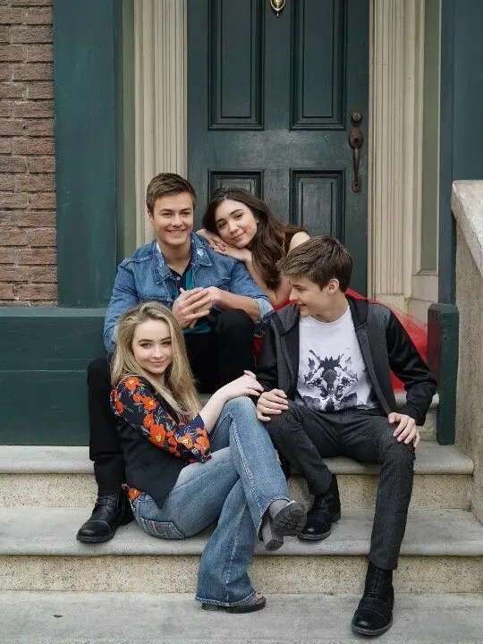 book_nerd의 girl meets world rp