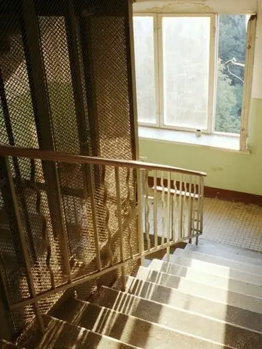 Stop_b_reating의 애열(哀咽)