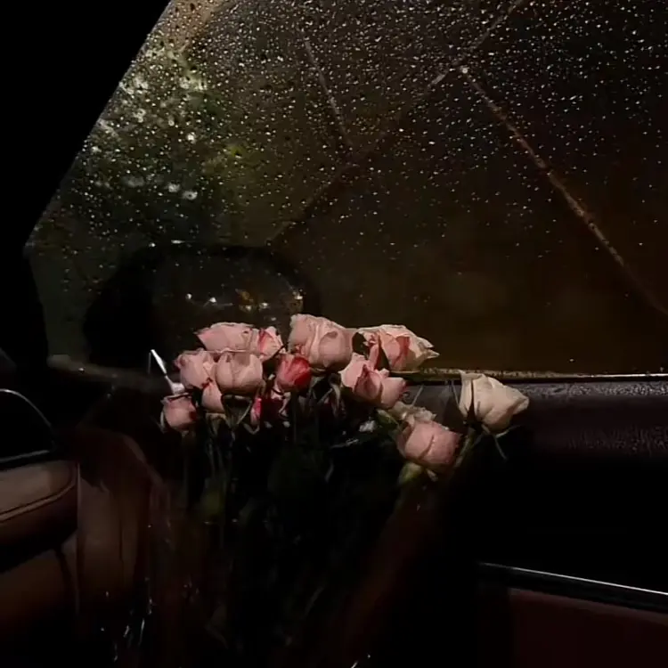 Please.love.us의 나루미 겐