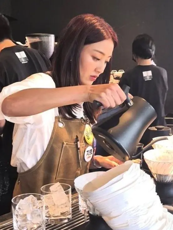 SolemnBaiji8013의 Park Jihyo