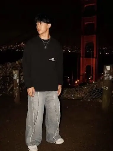 Nikiswife의 Michael