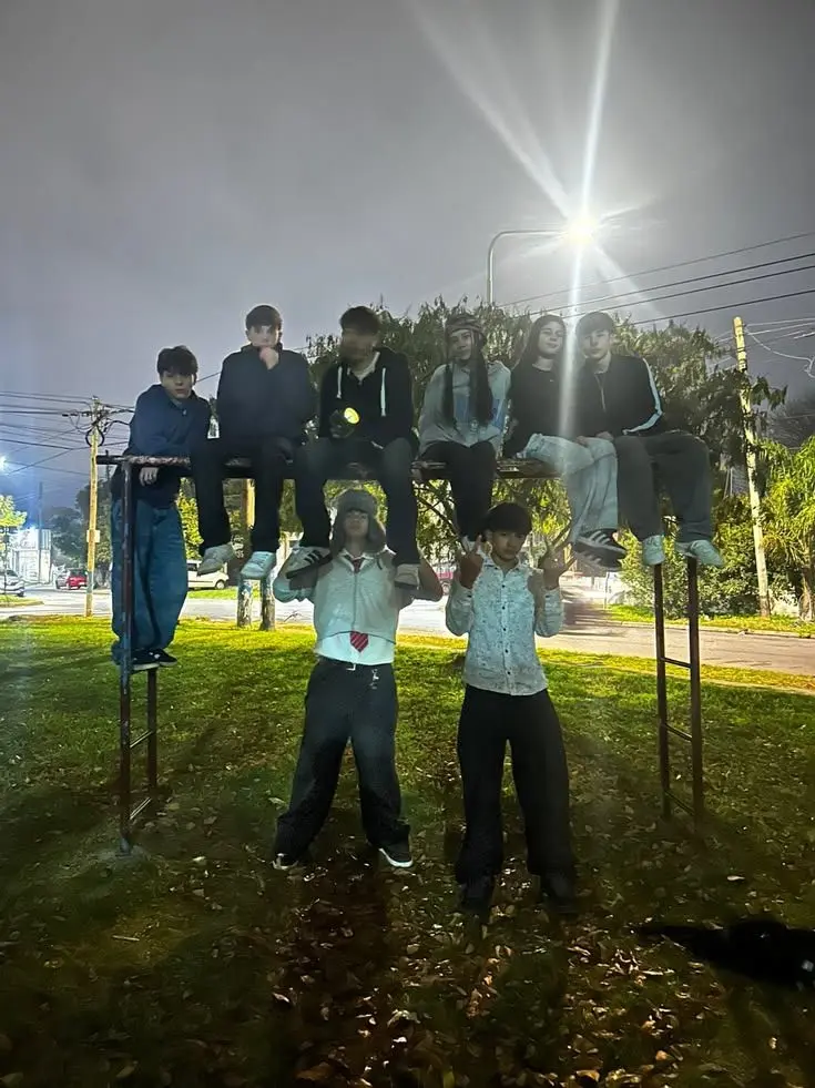 EntrepreneurNovaX의 💥 Friend Group