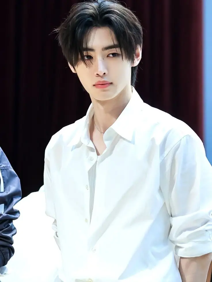 minjihasmyheart의 NJZ x En- (Private School AU)