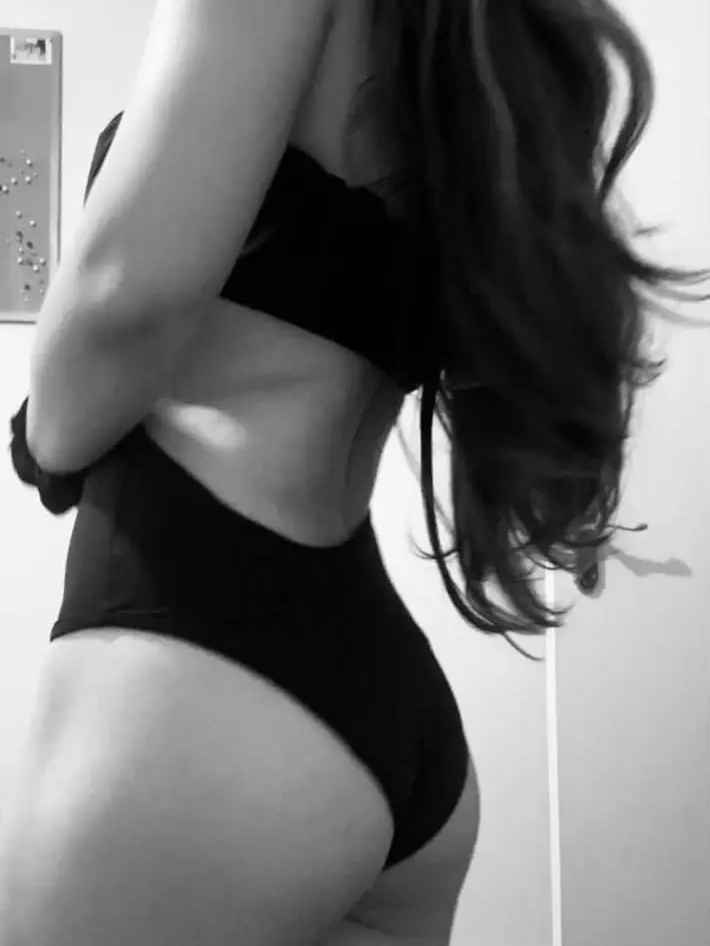 CherryLove9946의 Online gf